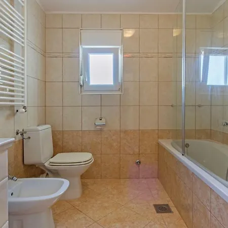 Four Bedroom In * Vodnjan